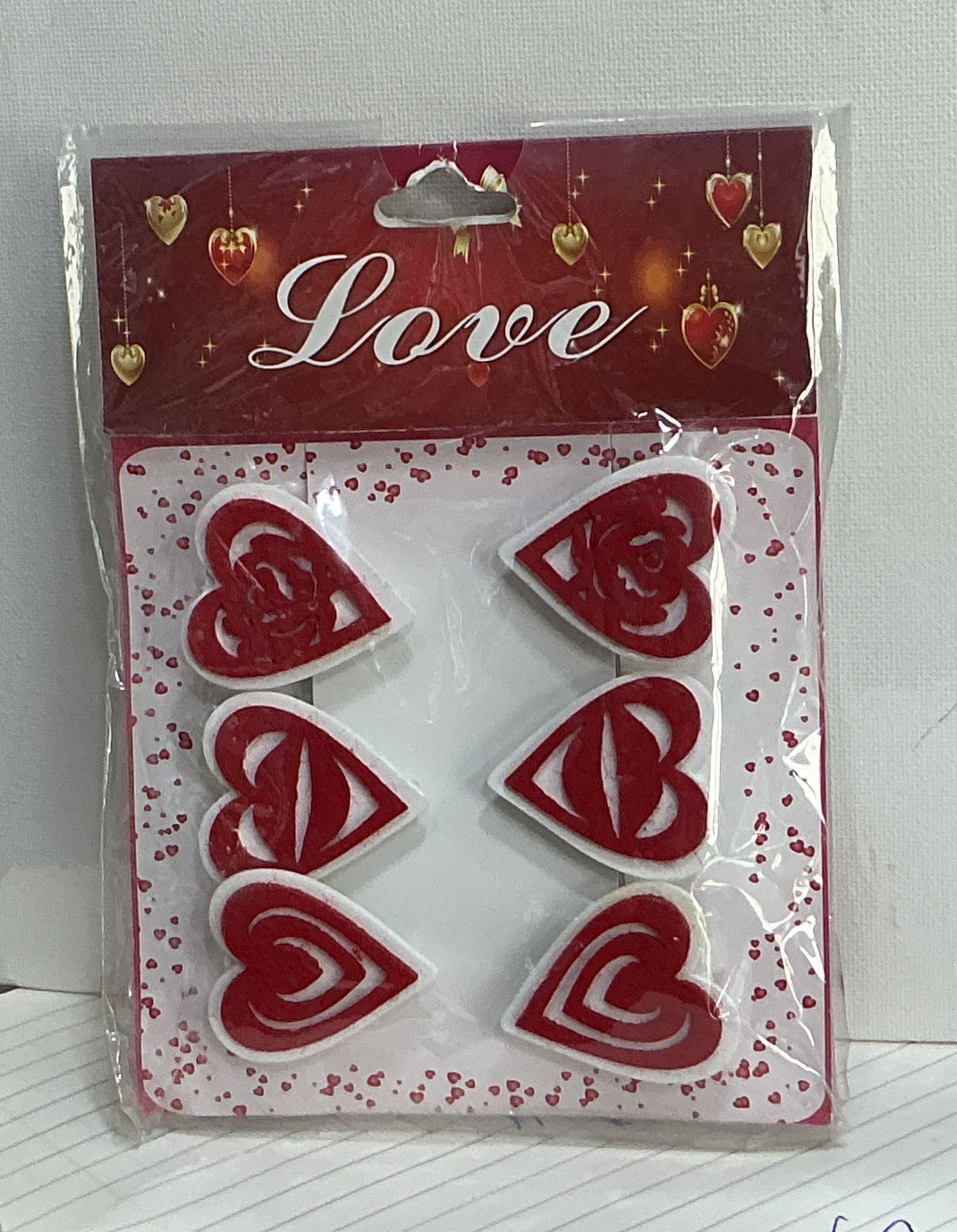6 pcs Mini Heart Clothespin / 6 قطع مشابك غسيل صغيرة على شكل قلب