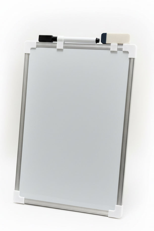 Magnetic whiteboard 20x30 / سبورة بيضاء مغناطيسية 20×30