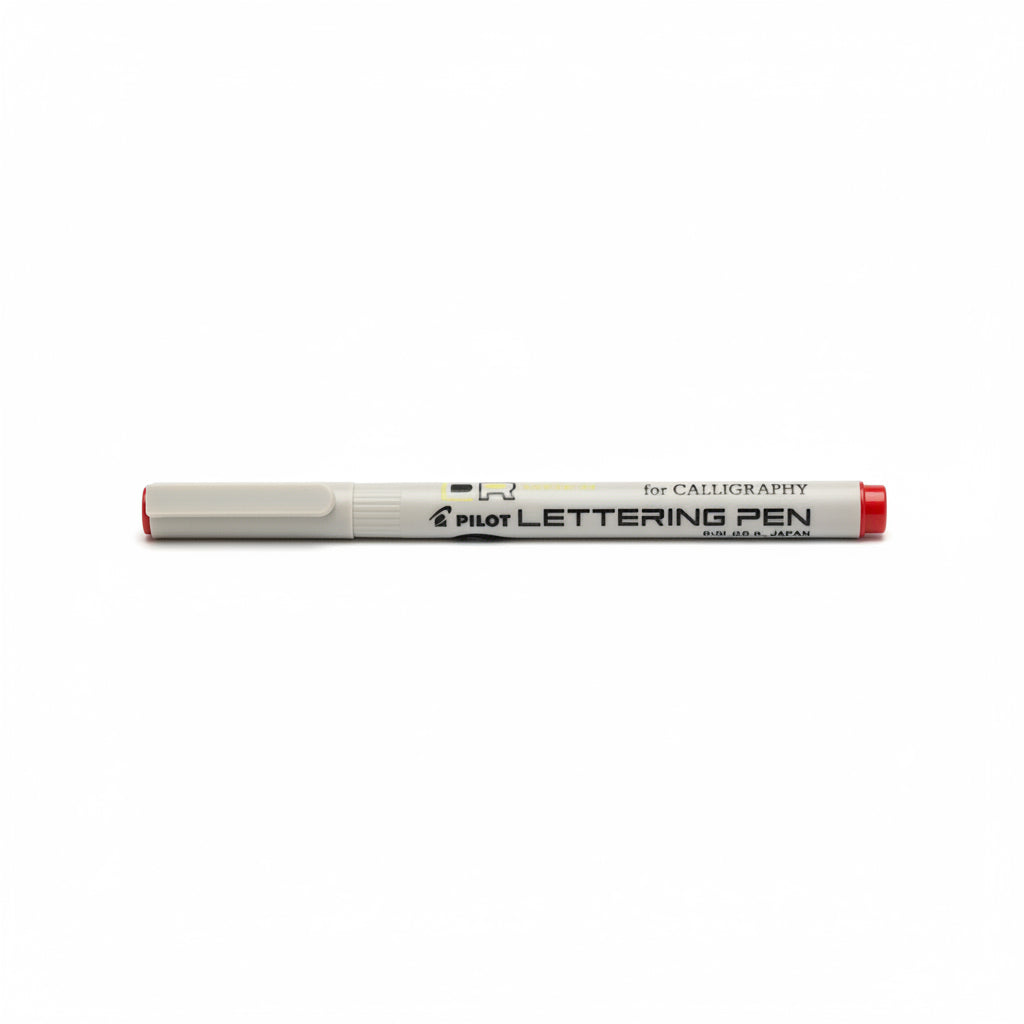 Pilot Lettering Pen Red #30 / بايلوت ليترنغ بن أحمر #30