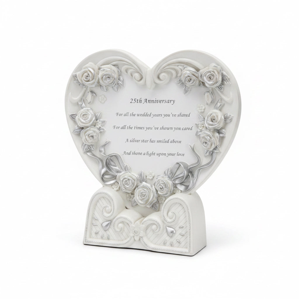 Porcelin heart-shaped Decorative Plate / طبق زخرفي على شكل قلب من البورسلين