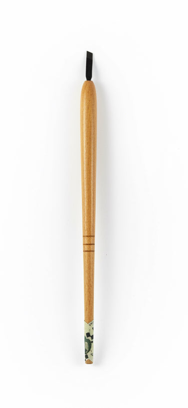 Bamboo calligraphy pen / قلم خط من الخيزران