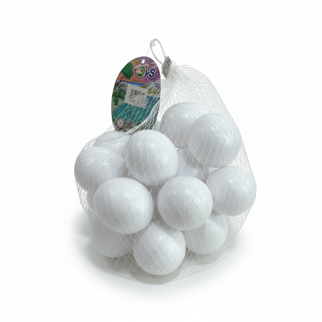 Plastic eggs / بيض بلاستيك
