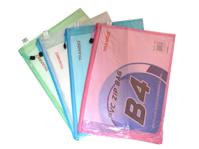 TRANBO PVC Zip Bag B4 / حقيبة بسحاب من PVC ترانبو مقاس B4