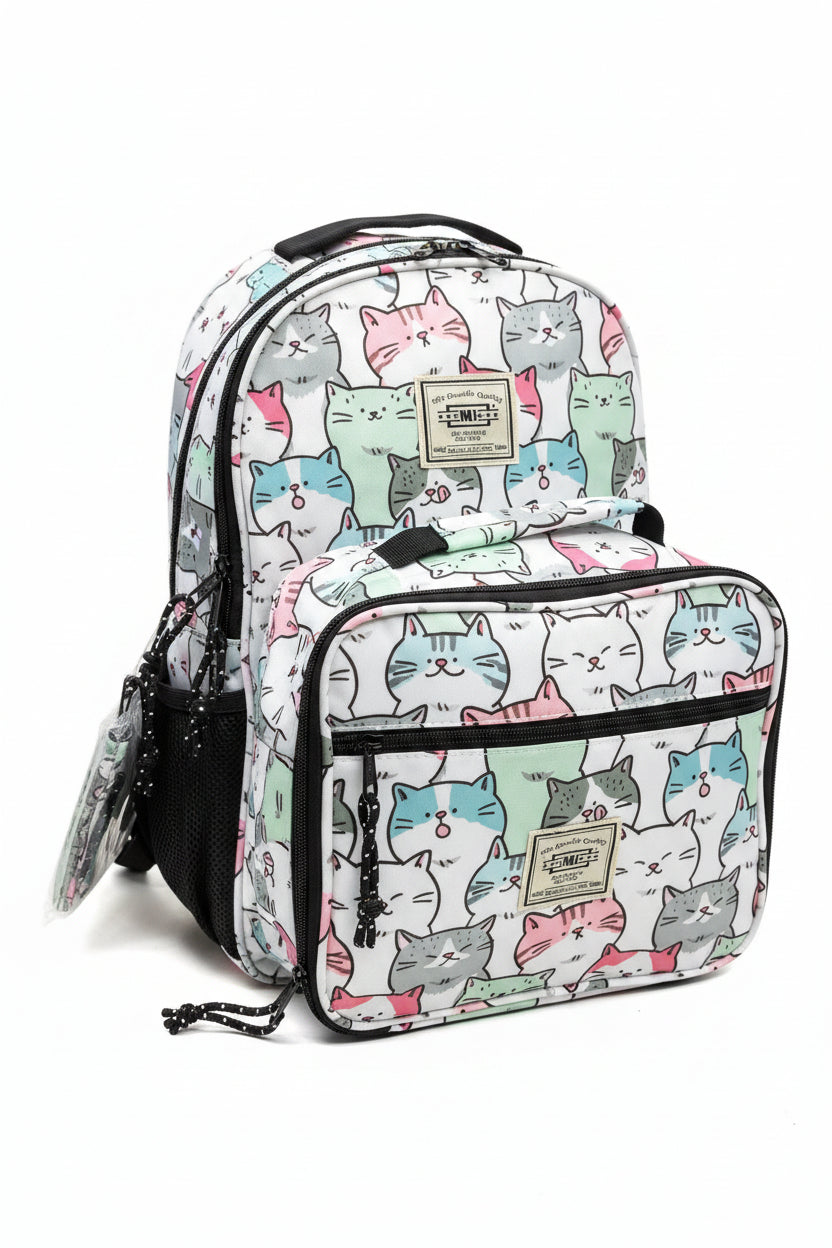 White Cats / قطط على أبيض